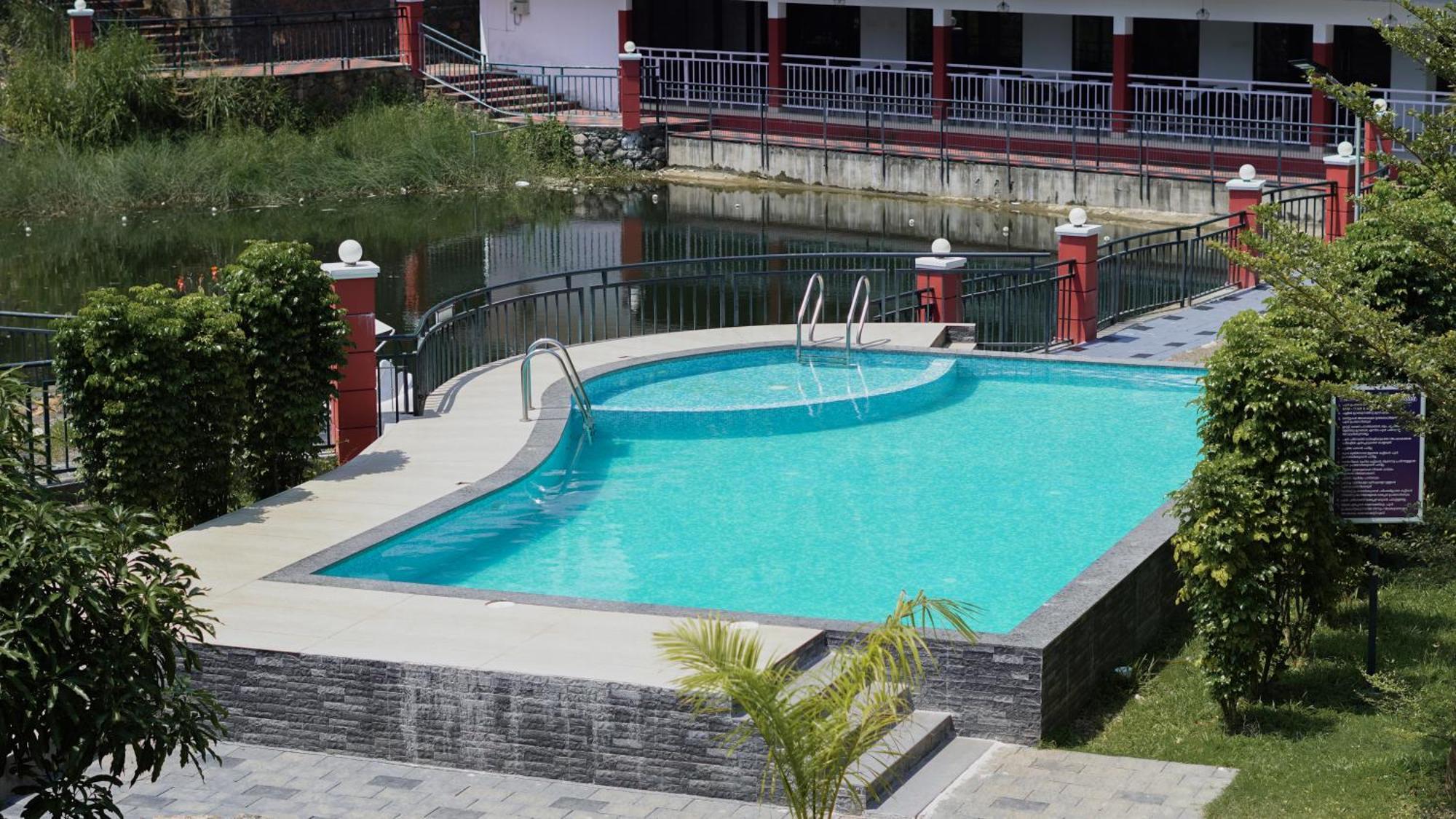 Rockdale Resort Nilambūr Εξωτερικό φωτογραφία